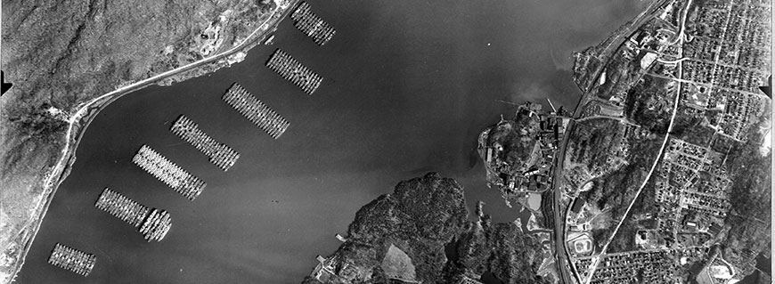 Aerial Photograph of the Mothball Fleet stationed in Peekskill, 1954. Source: 1954_793_022