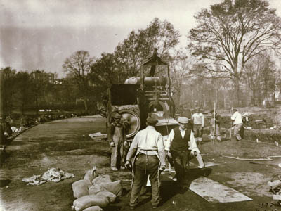 Construction of the Bronx River Parkway, 4 November 1917 (PBP-1372)
