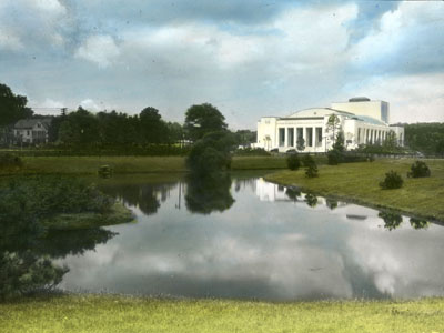 Distant view of the Westchester County Center, 9 September 1930 (PLS-521)