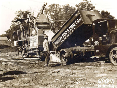 Construction of the Saw Mill River Parkway, 6 June 1929 (PPC-5898_3)